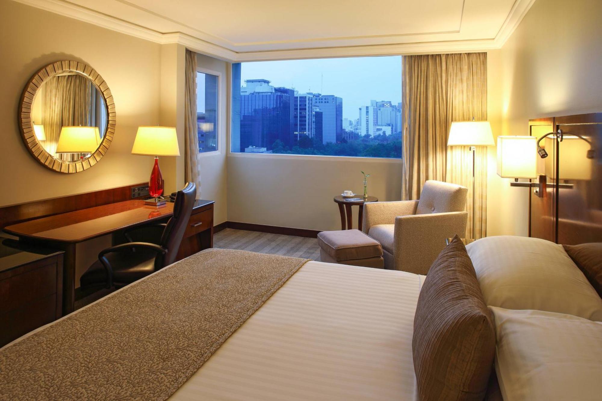 Mexico City Marriott Reforma Hotel Exterior photo