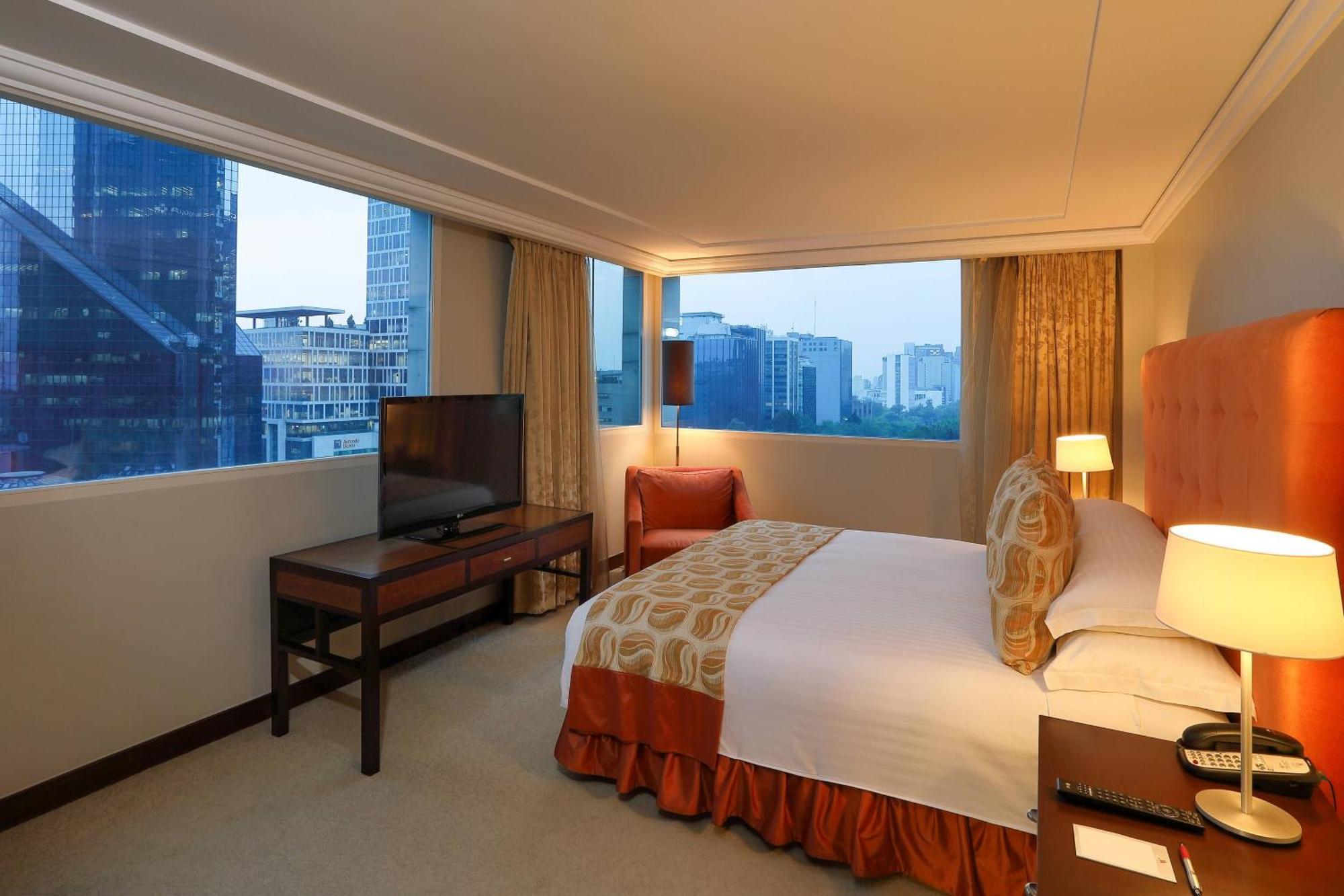 Mexico City Marriott Reforma Hotel Exterior photo
